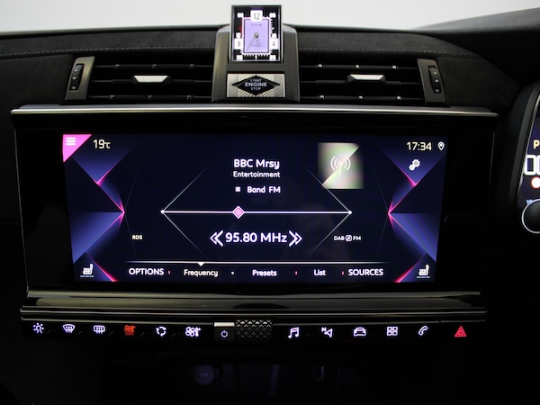Used DS Automobiles DS 7 Crossback 2022 for sale - 75499251: Photo 25
