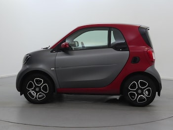 Used smart fortwo 2017 for sale - 76157938: Photo