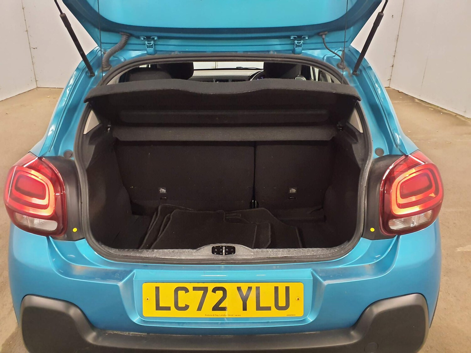 Used Citroen C3 2022 for sale - 77480725: Photo 11