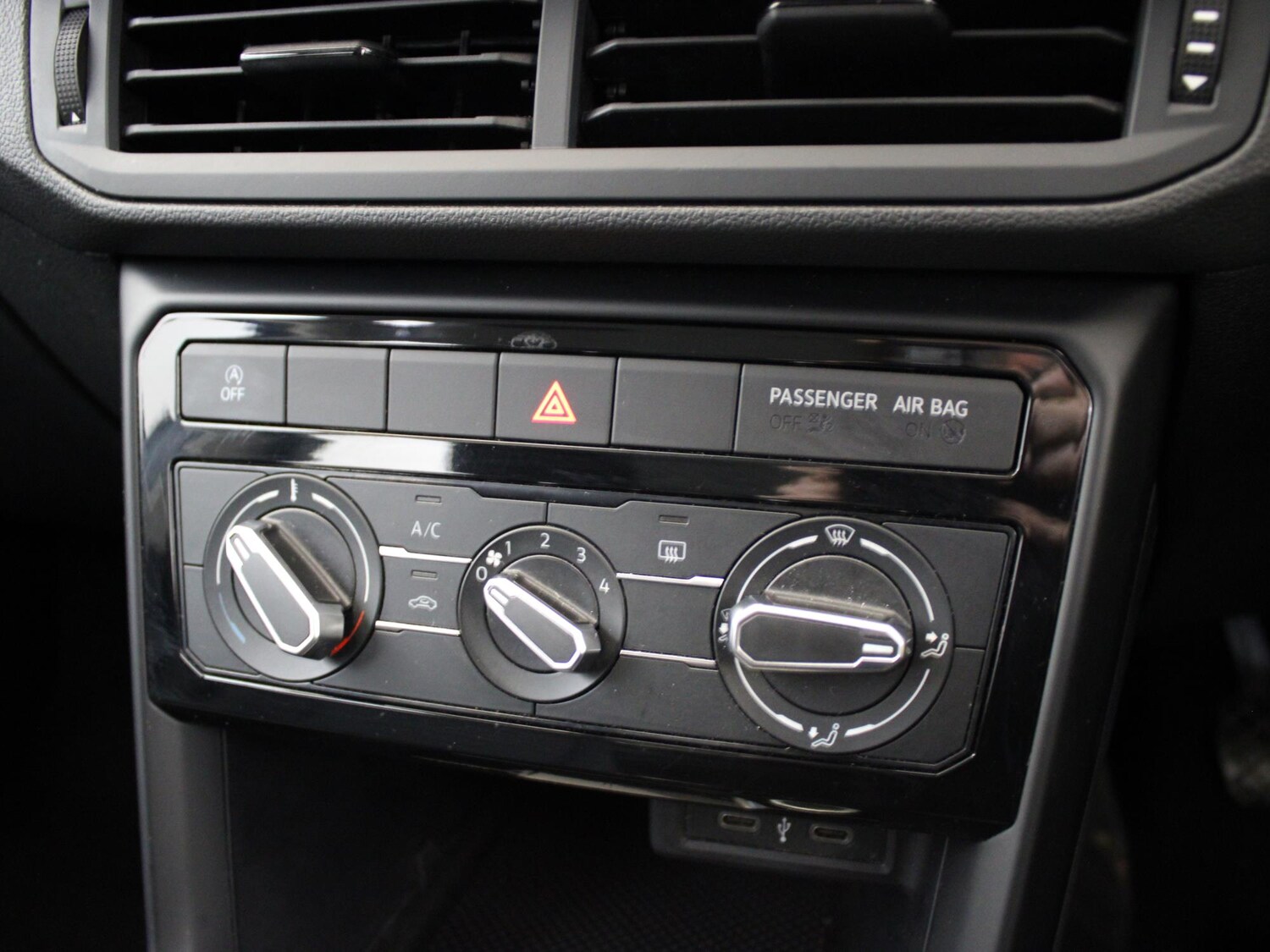 Used Volkswagen T-Cross 2022 for sale - 75793481: Photo 26
