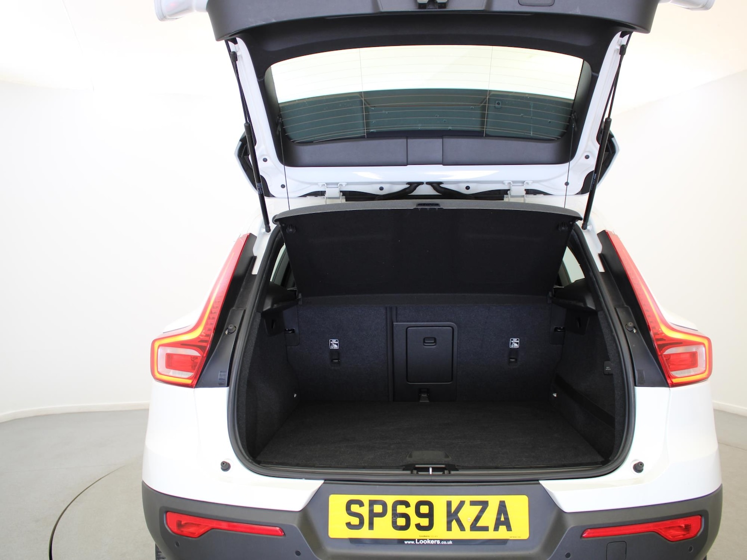 Used Volvo XC40 2019 for sale - 77164612: Photo 29