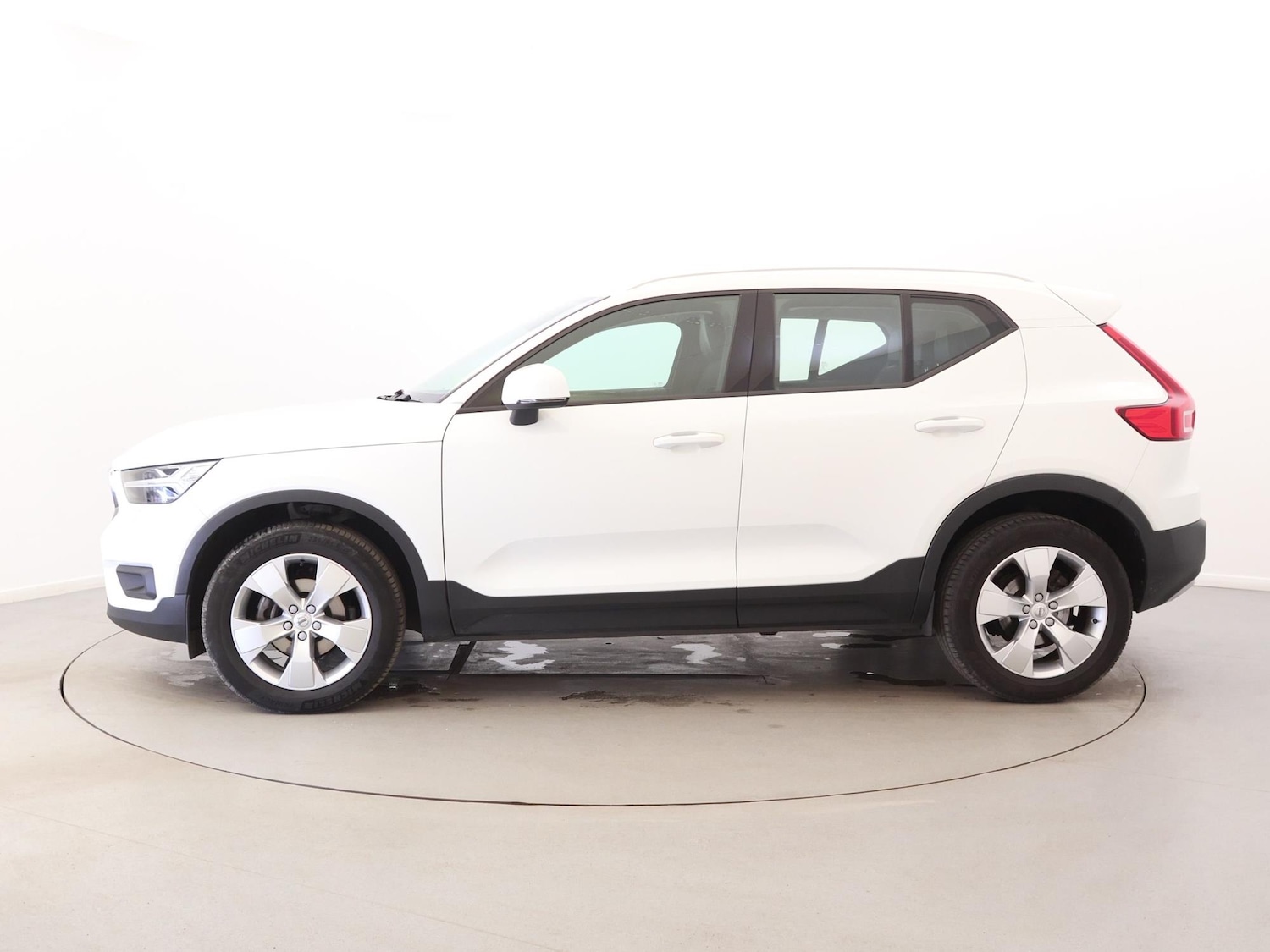 Used Volvo XC40 2019 for sale - 77164612: Photo 4