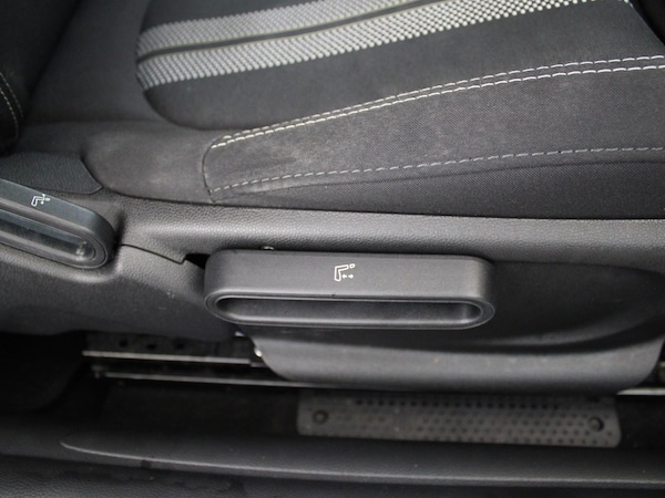 Used MINI Hatch 2019 for sale - 74176672: Photo 11