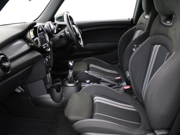 Used MINI Hatch 2019 for sale - 74176672: Photo 12