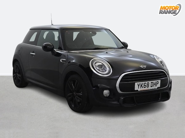 Used MINI Hatch 2019 for sale - 74176672: Photo 1