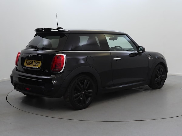 Used MINI Hatch 2019 for sale - 74176672: Photo 5