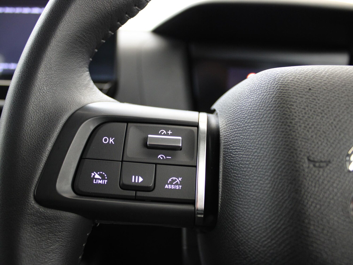 Used Citroen C4 2023 for sale - 77535239: Photo 16