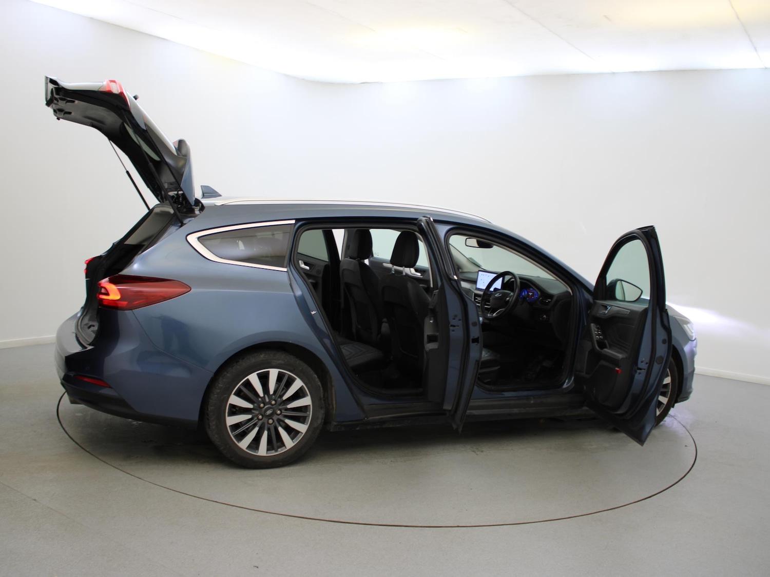 Used Ford Focus 2022 for sale - 76692351: Photo 27