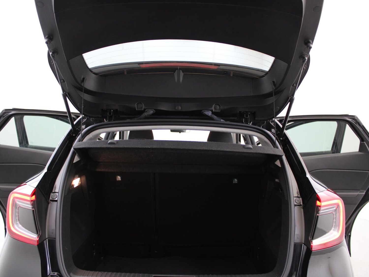 Used Renault Captur 2023 for sale - 77561202: Photo 35