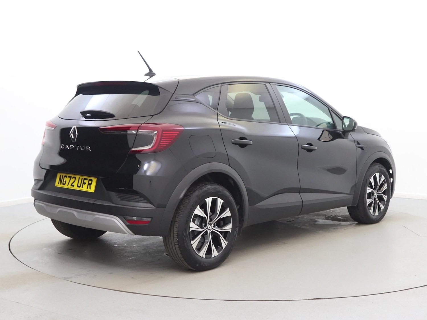 Used Renault Captur 2023 for sale - 77561202: Photo 5