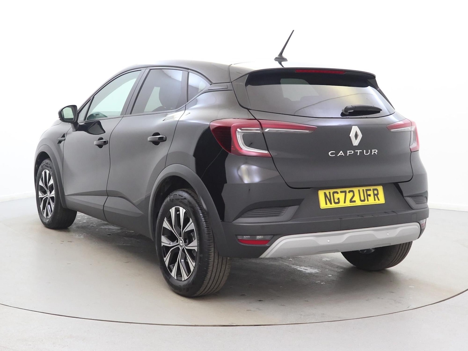Used Renault Captur 2023 for sale - 77561202: Photo 7