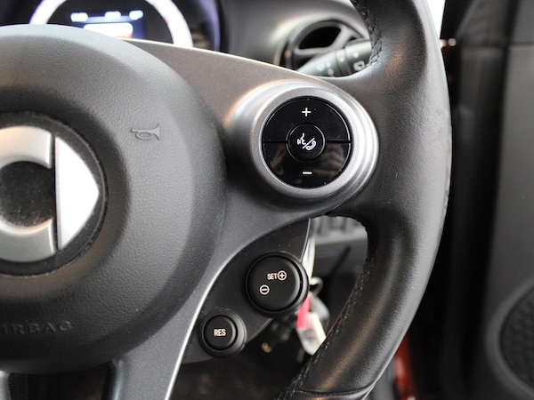 Used smart fortwo 2017 for sale - 76243735: Photo 24