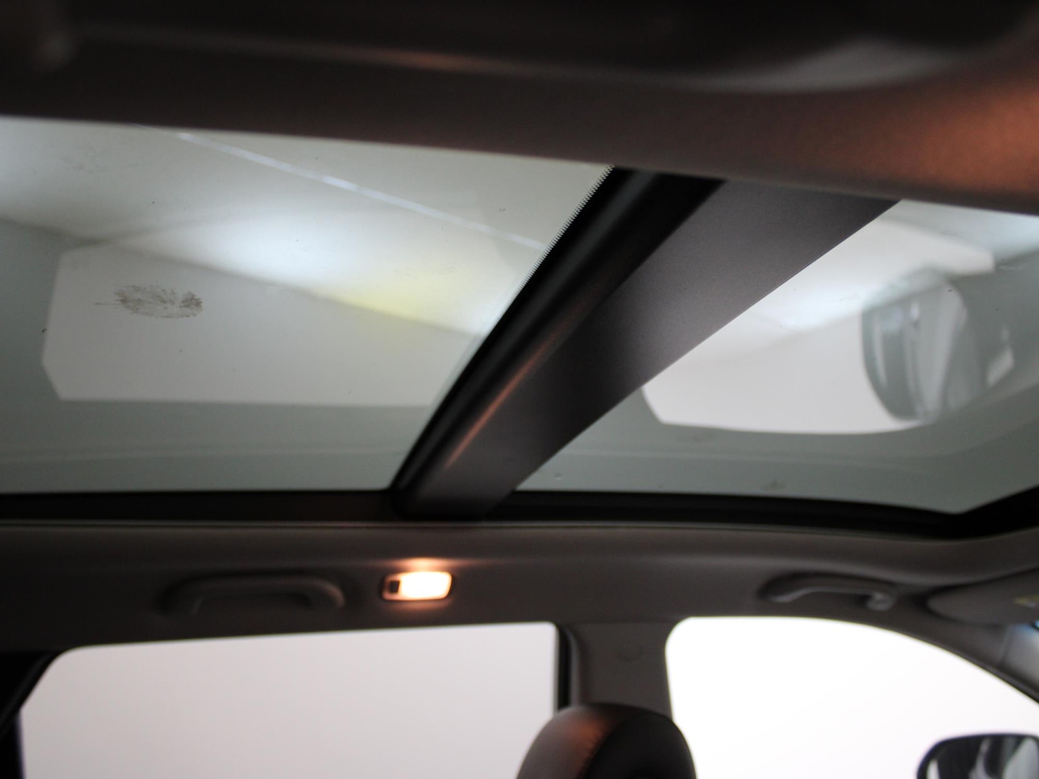 Used Hyundai Santa Fe 2014 for sale - 76411588: Photo 16