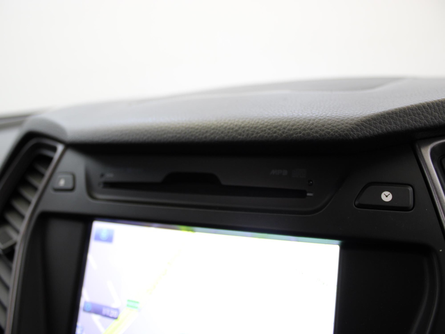 Used Hyundai Santa Fe 2014 for sale - 76411588: Photo 27