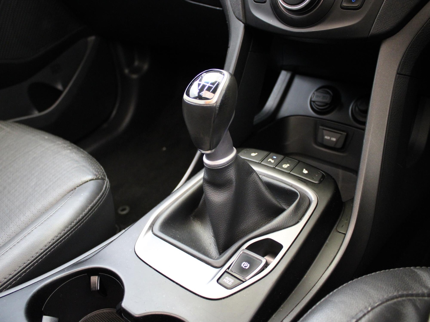 Used Hyundai Santa Fe 2014 for sale - 76411588: Photo 32