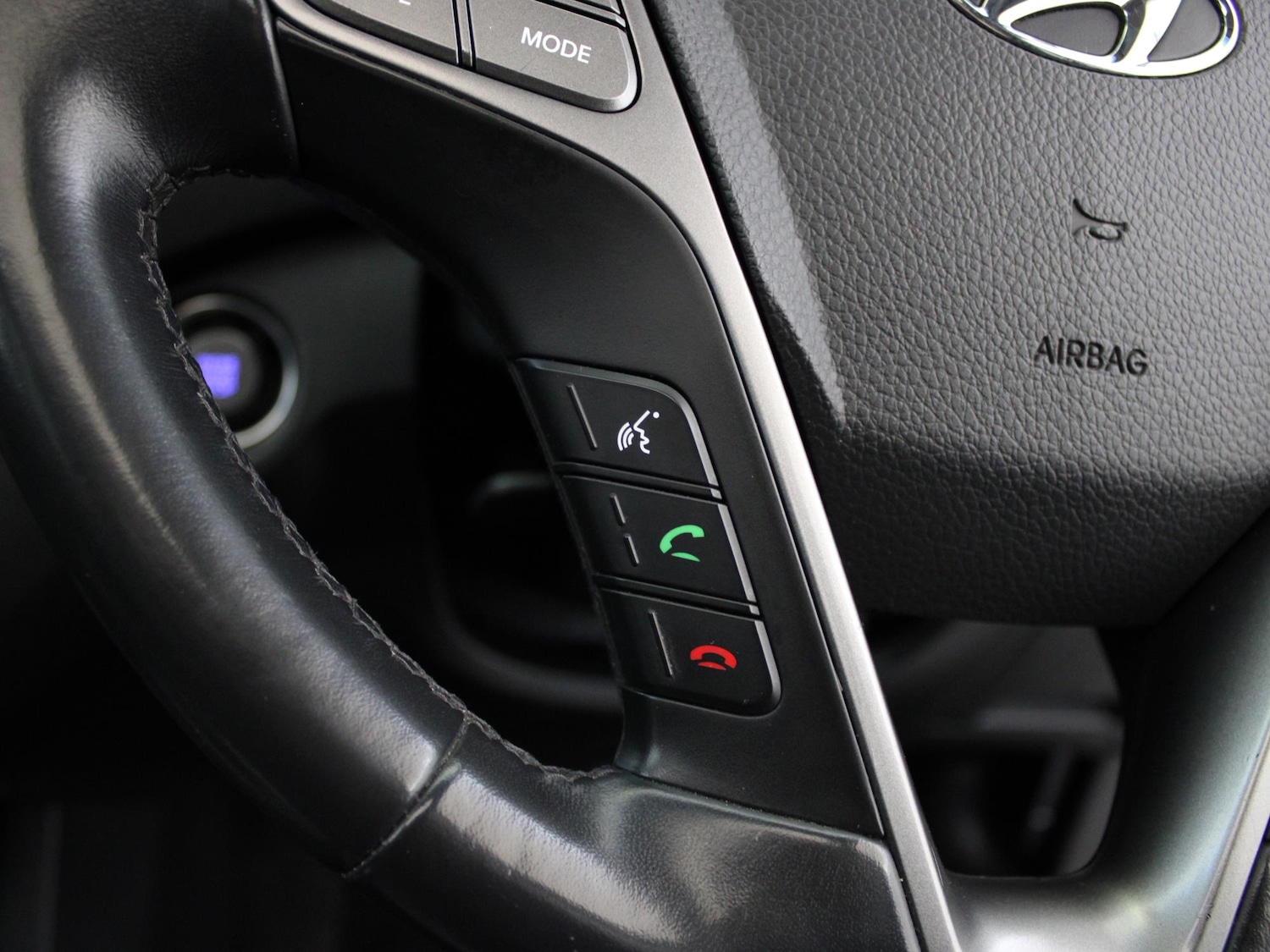 Used Hyundai Santa Fe 2014 for sale - 76411588: Photo 37