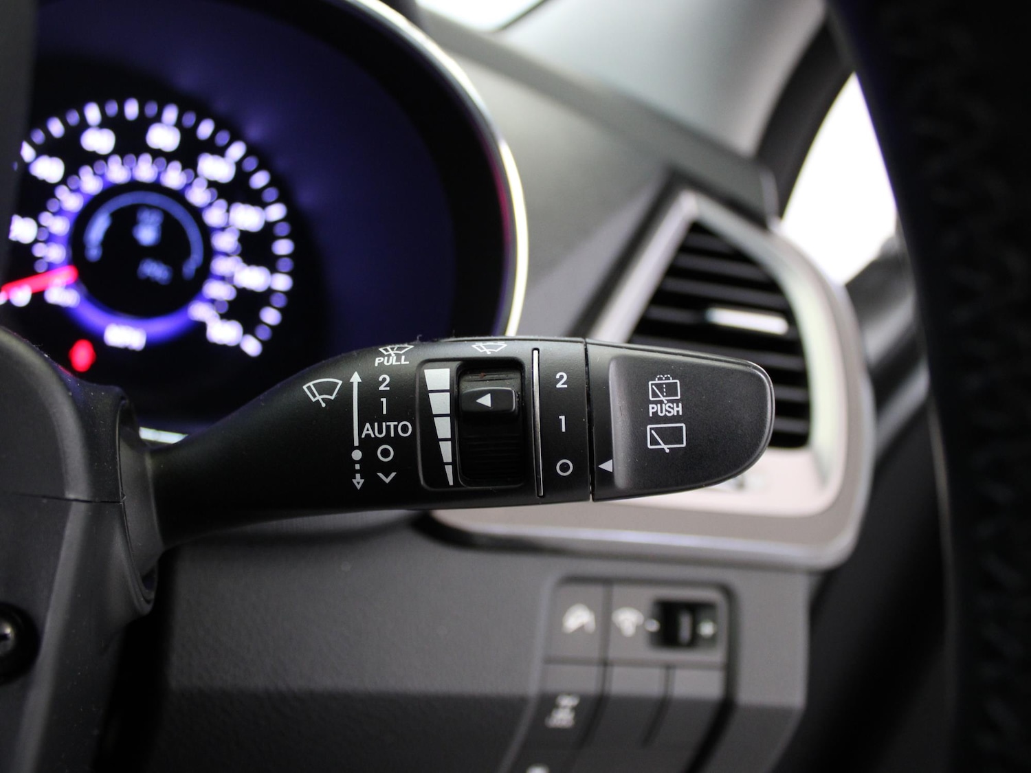 Used Hyundai Santa Fe 2014 for sale - 76411588: Photo 39