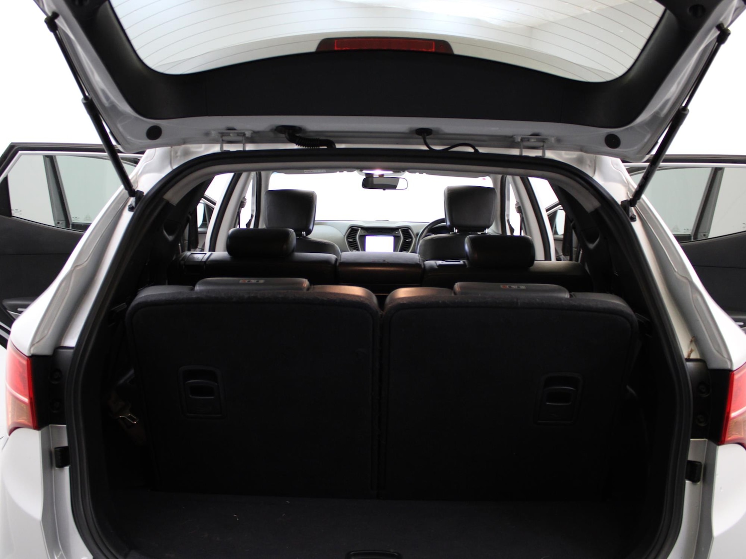 Used Hyundai Santa Fe 2014 for sale - 76411588: Photo 43