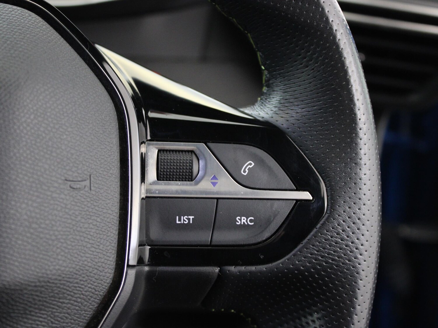 Used Peugeot 2008 2022 for sale - 77398016: Photo 29