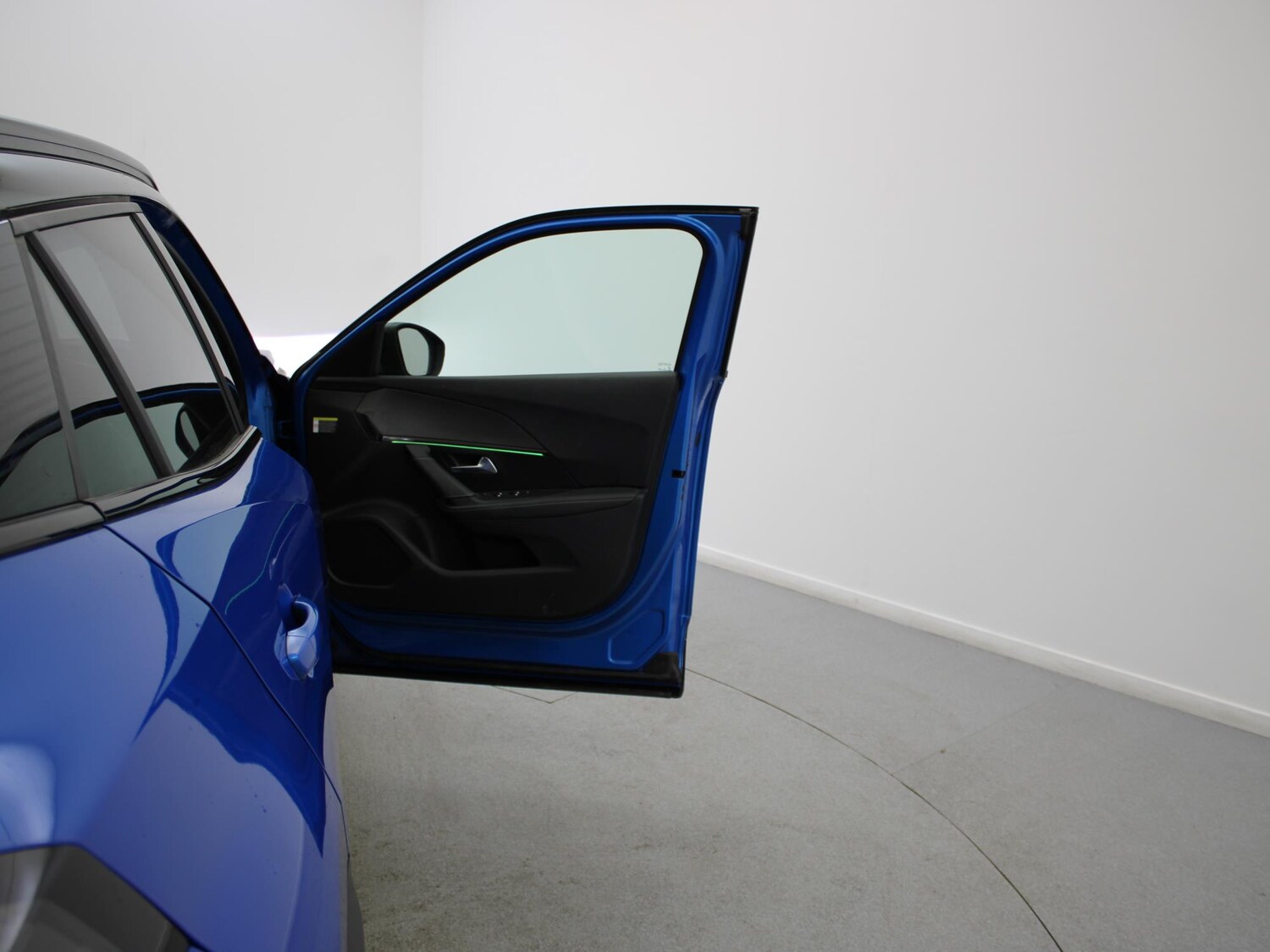 Used Peugeot 2008 2022 for sale - 77398016: Photo 32