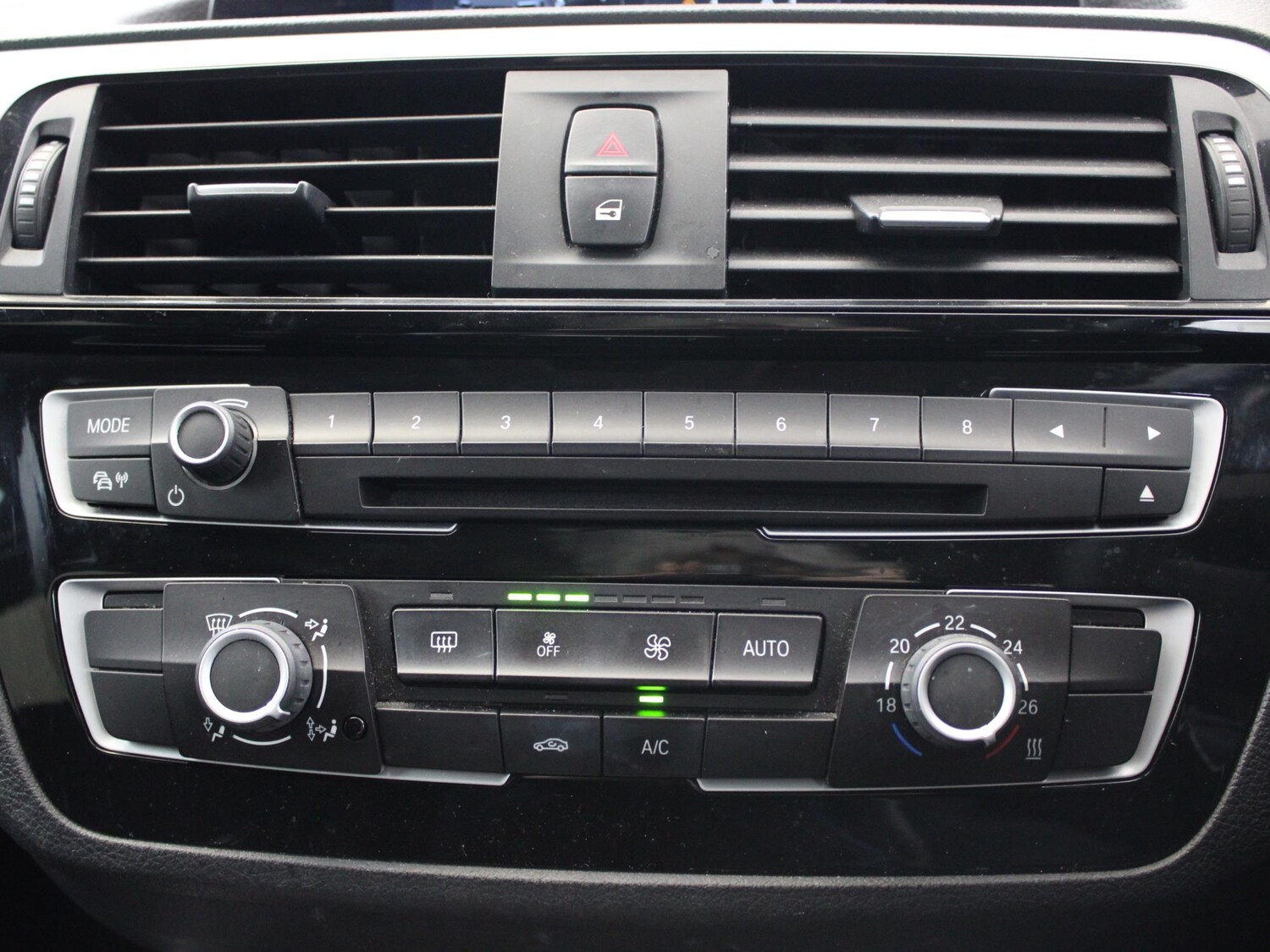 Used BMW 1 Series 2019 for sale - 77842943: Photo 17