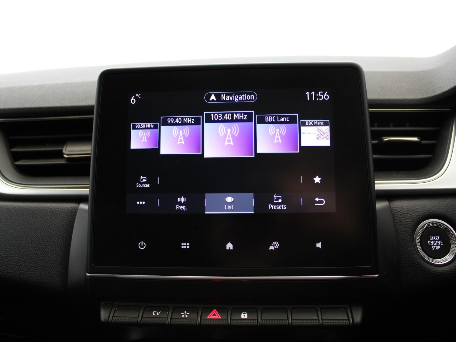 Used Renault Captur 2023 for sale - 77000533: Photo 18