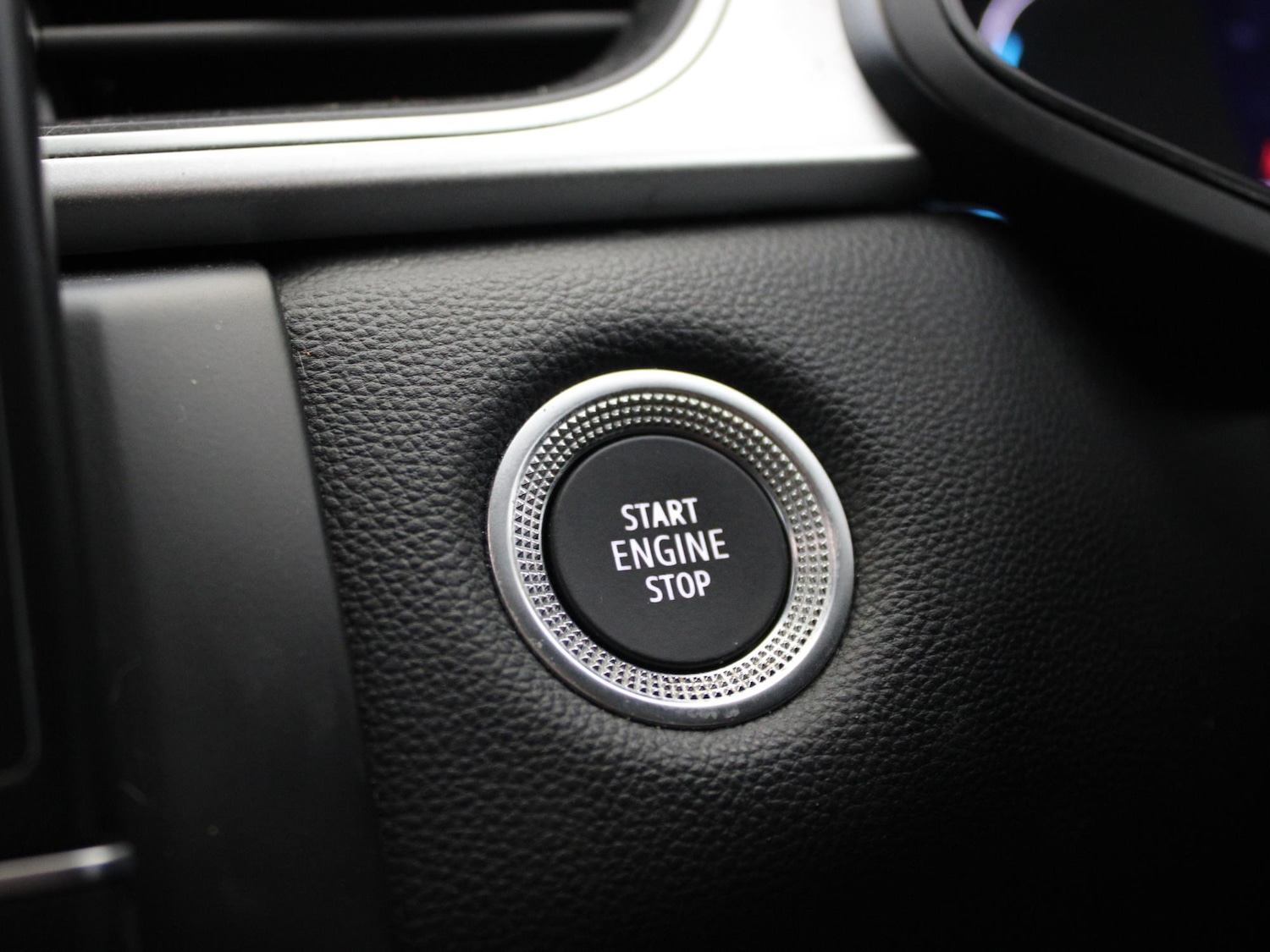 Used Renault Captur 2023 for sale - 77000533: Photo 21