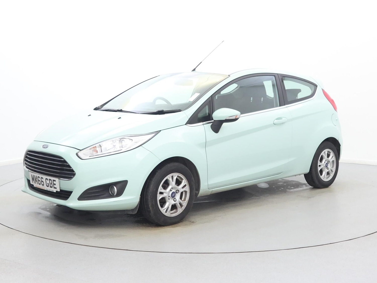 Used Ford Fiesta 2017 for sale - 77099676: Photo 3