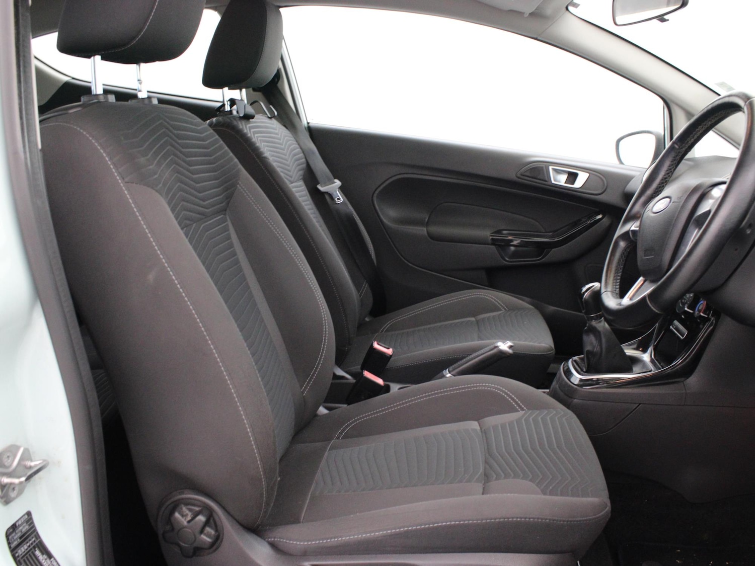 Used Ford Fiesta 2017 for sale - 77099676: Photo 9