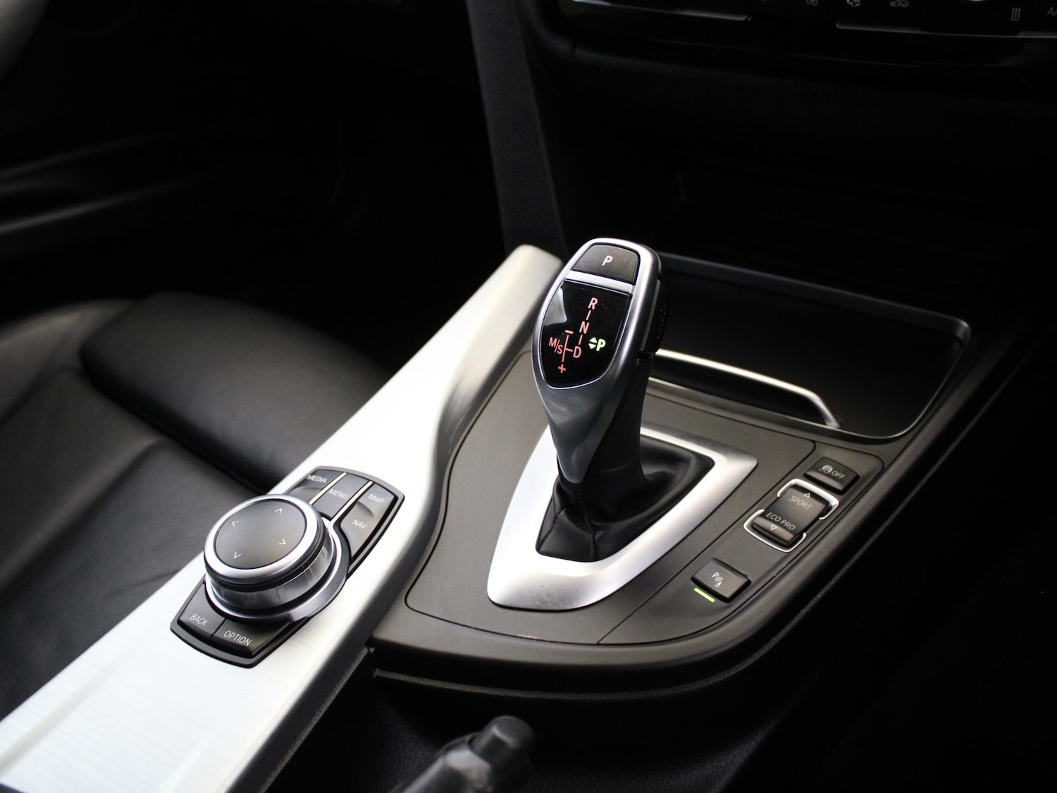 Used BMW 3 Series 2018 for sale - 76192178: Photo 27