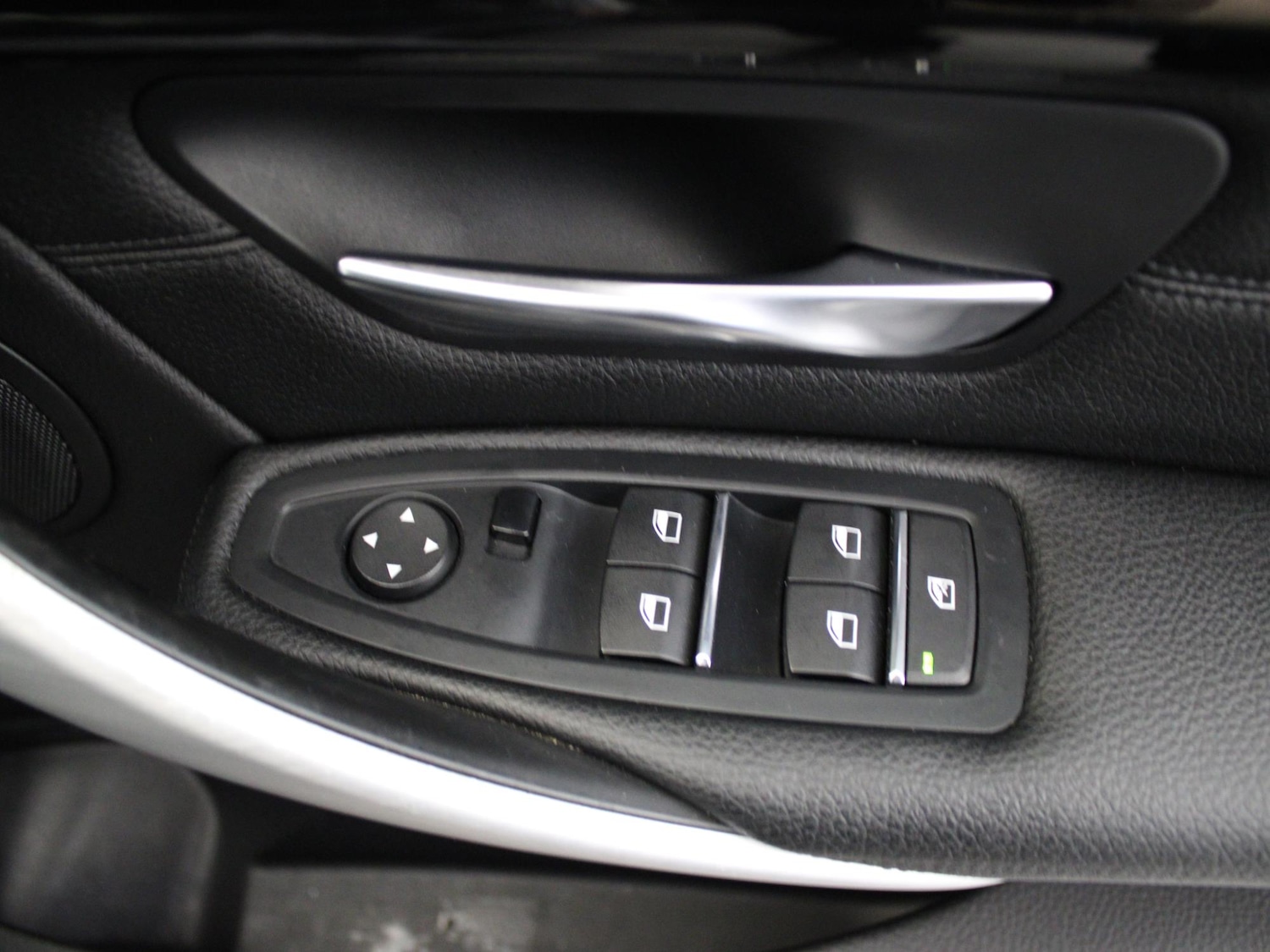 Used BMW 3 Series 2018 for sale - 76192178: Photo 35
