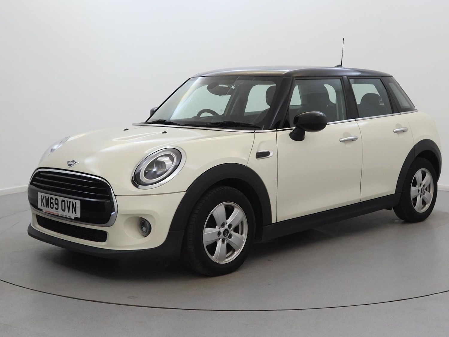 Used MINI Hatch 2020 for sale - 75713925: Photo 3