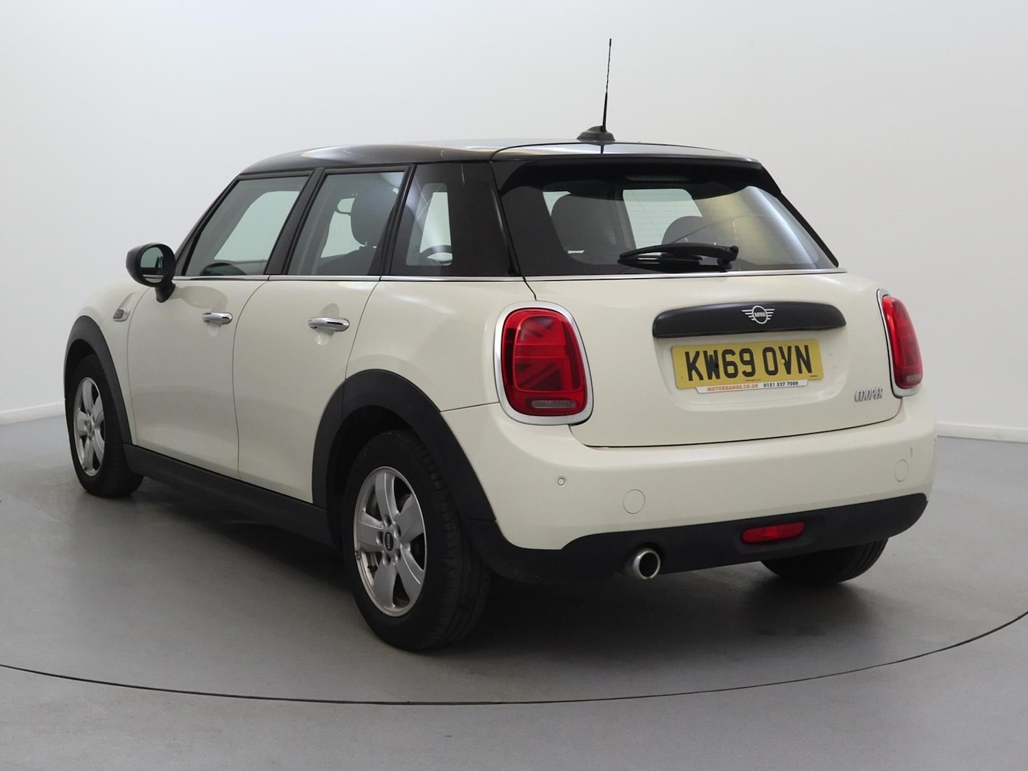 Used MINI Hatch 2020 for sale - 75713925: Photo 7
