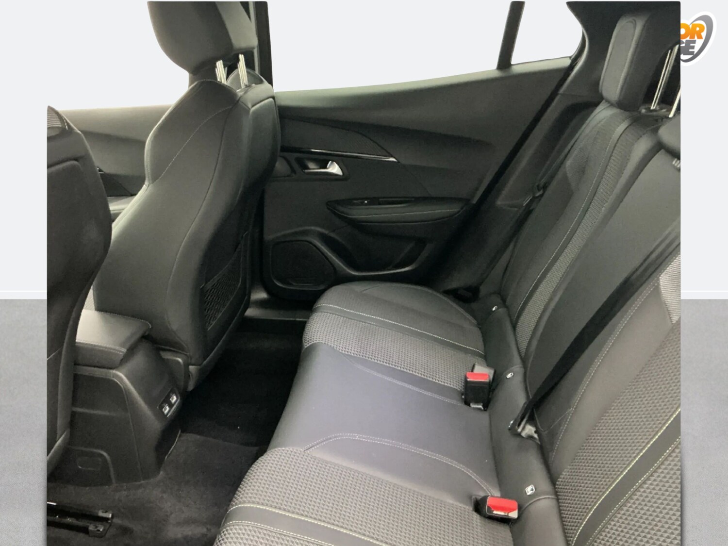 Used Peugeot 2008 2023 for sale - 77742159: Photo 7