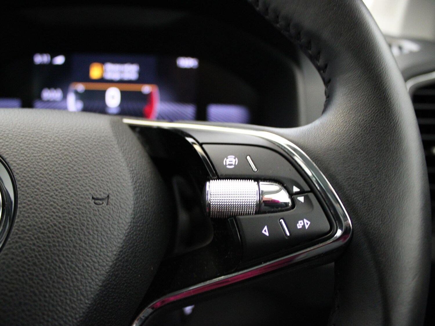 Used Skoda Karoq 2024 for sale - 76206733: Photo 14