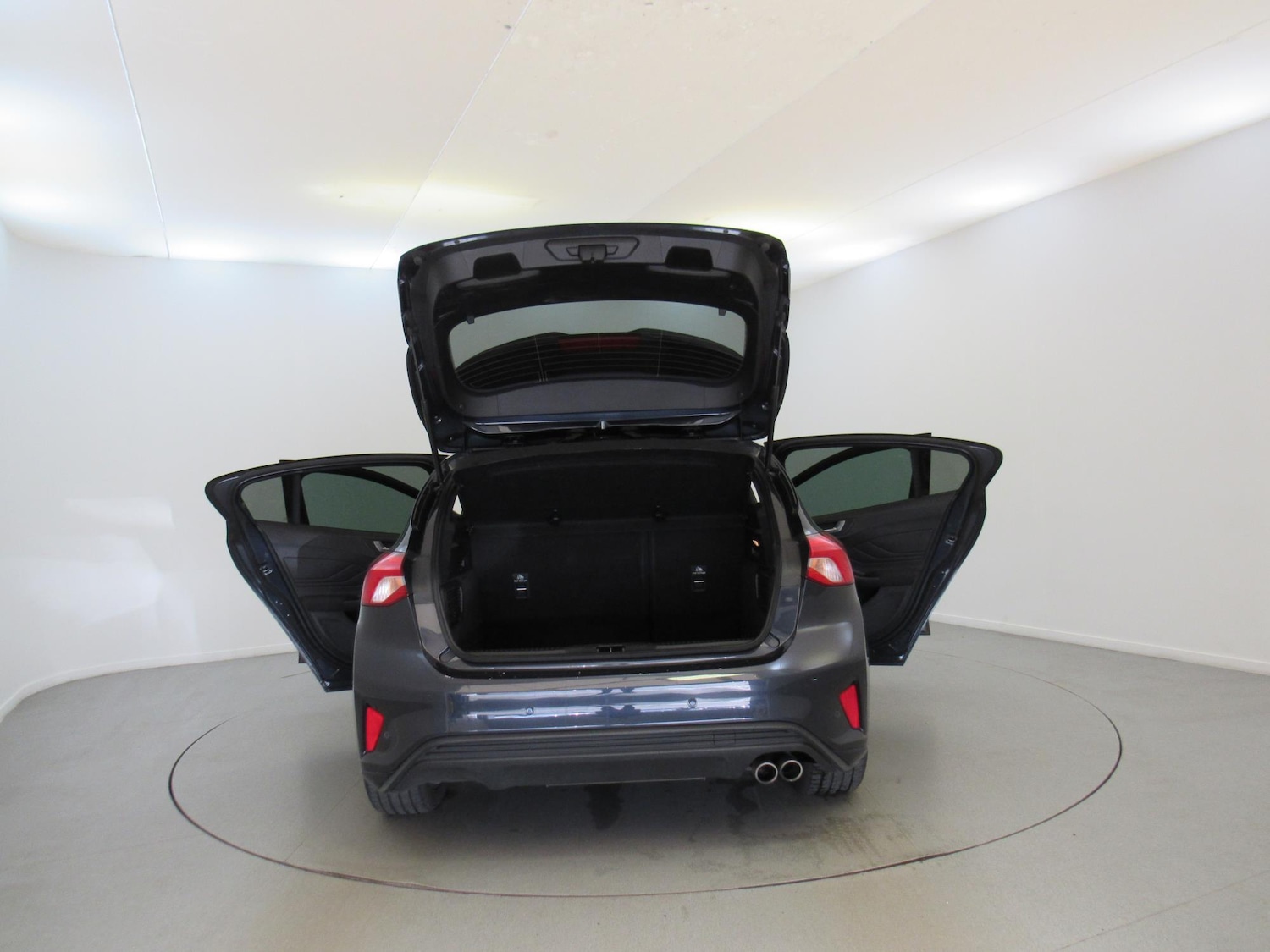 Used Ford Focus 2020 for sale - 76515860: Photo 31