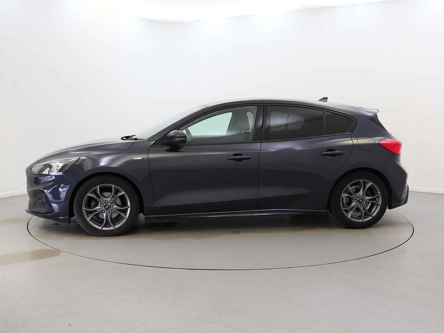 Used Ford Focus 2020 for sale - 76515860: Photo 4