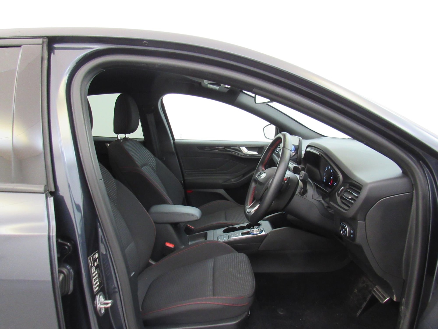 Used Ford Focus 2020 for sale - 76515860: Photo 9