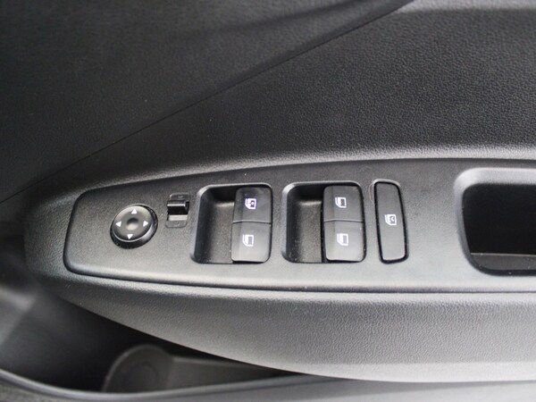 Used Hyundai i10 2024 for sale - 76047394: Photo 31