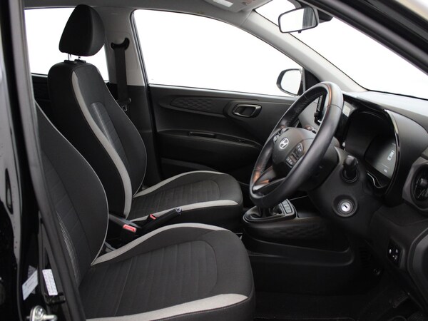 Used Hyundai i10 2024 for sale - 76047394: Photo 9
