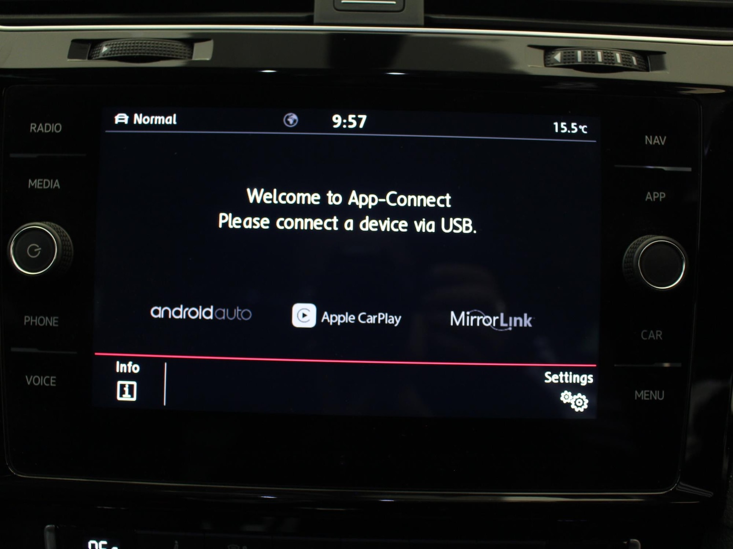 Used Volkswagen Golf 2018 for sale - 76442611: Photo 23