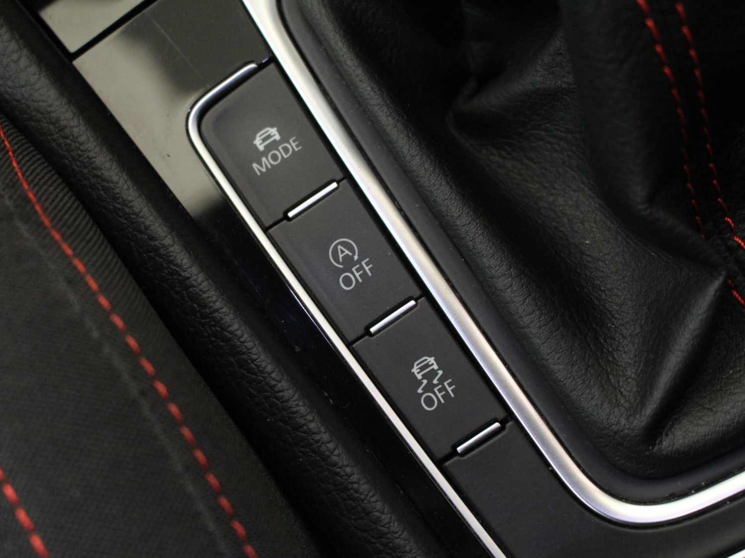 Used Volkswagen Golf 2018 for sale - 76442611: Photo 28