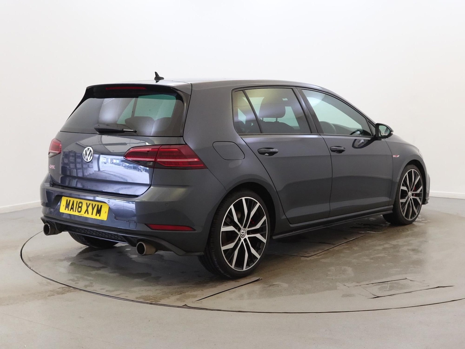 Used Volkswagen Golf 2018 for sale - 76442611: Photo 5