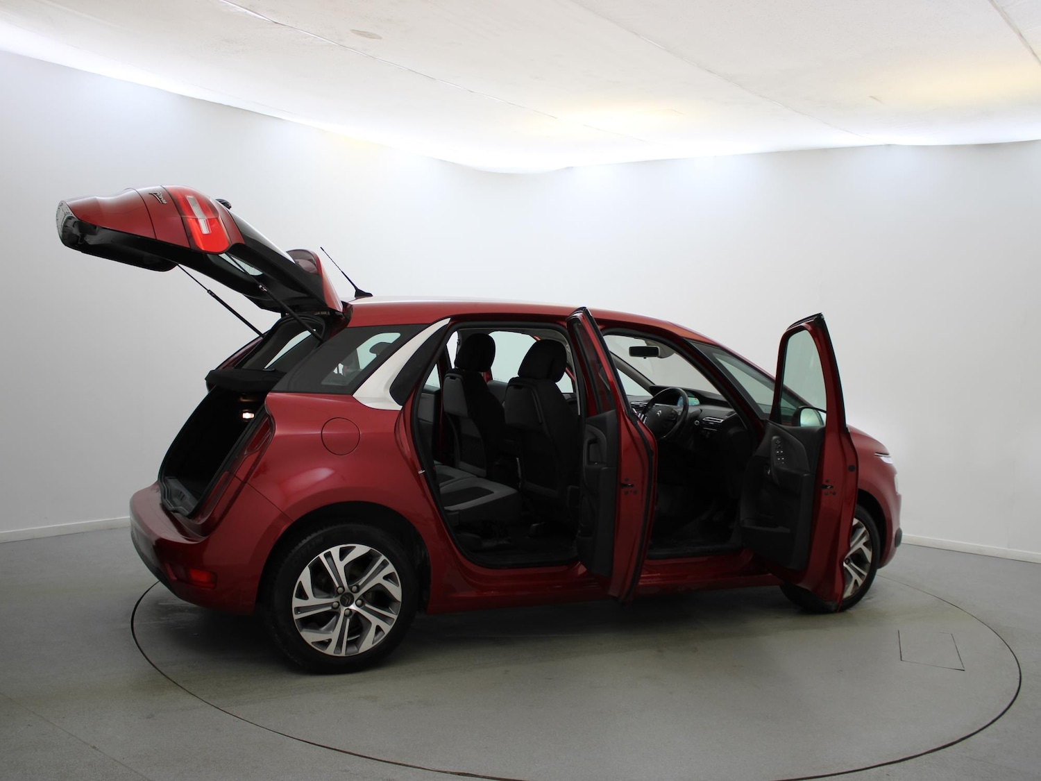 Used Citroen C4 Picasso 2016 for sale - 77316723: Photo 31