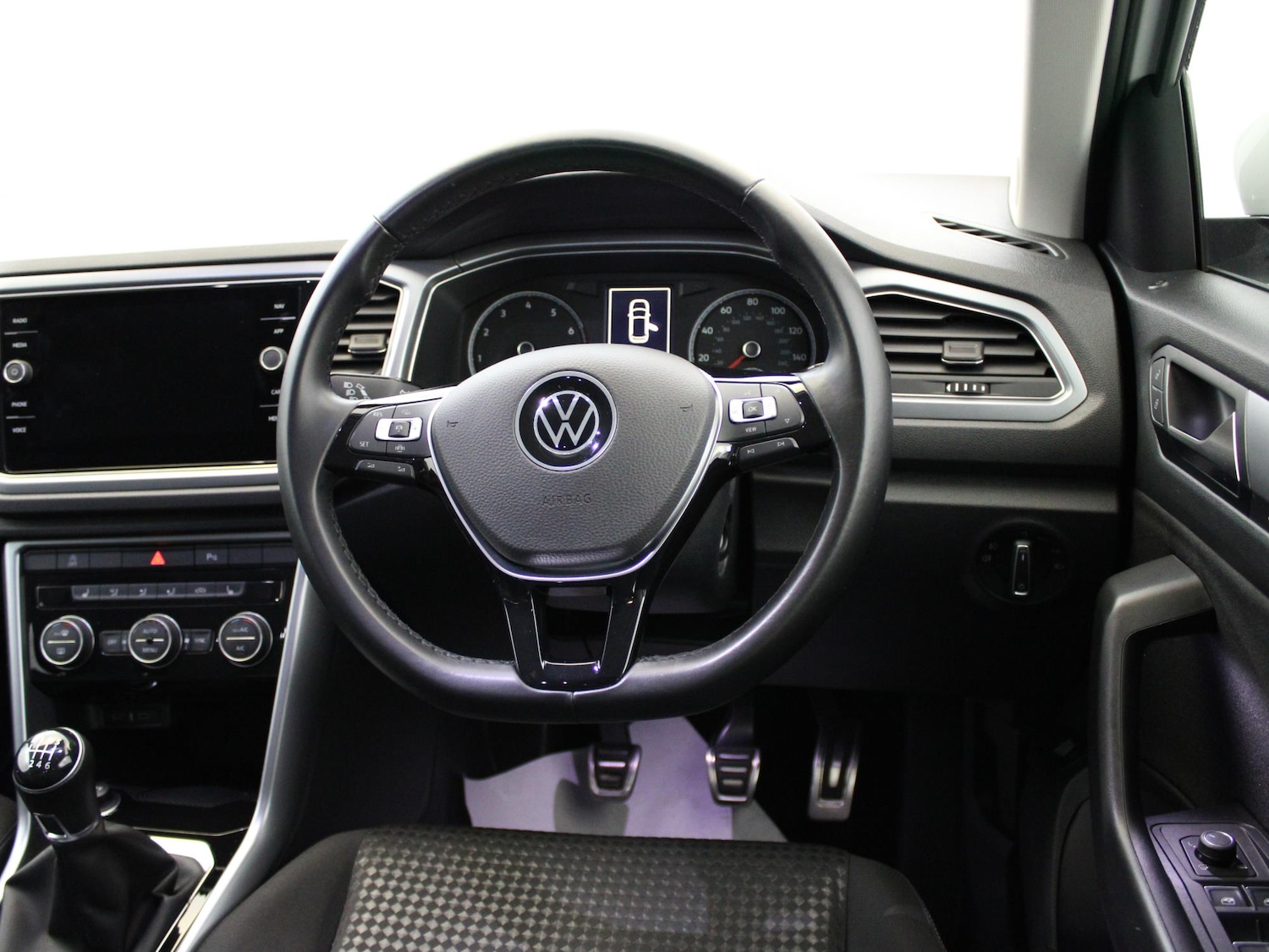 Used Volkswagen T-Roc 2021 for sale - 76274693: Photo 15