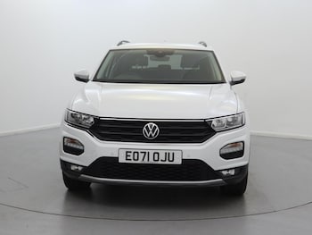 Used Volkswagen T-Roc 2021 for sale - 76274693: Photo