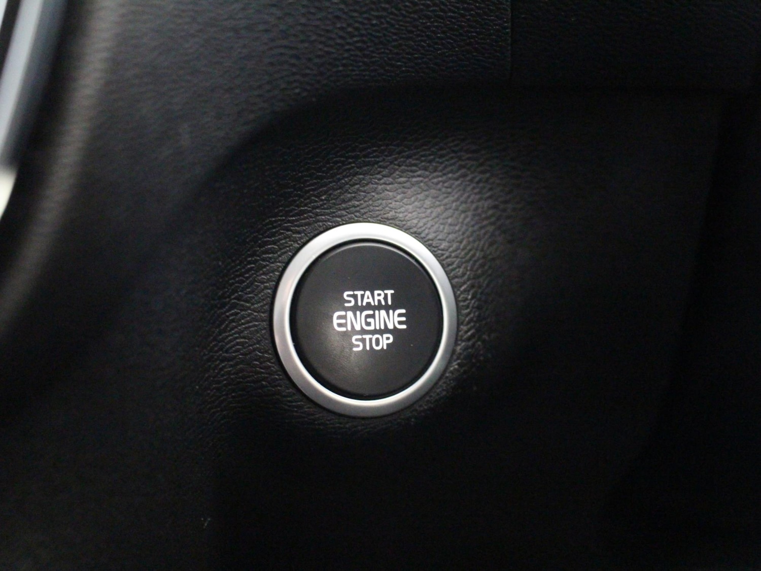 Used Volvo XC40 2020 for sale - 77000564: Photo 16