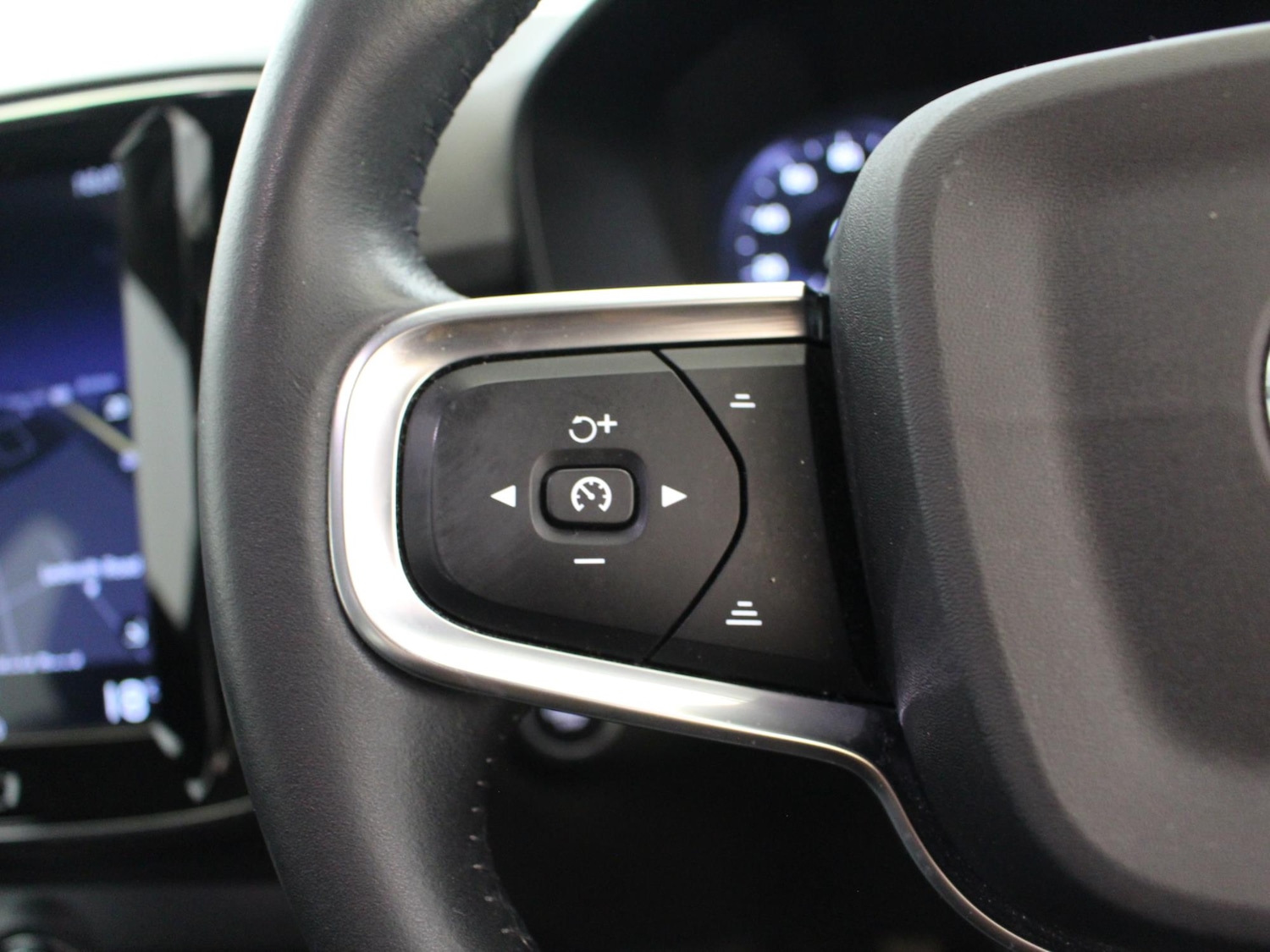 Used Volvo XC40 2020 for sale - 77000564: Photo 26