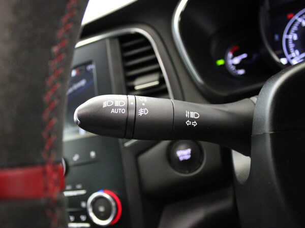Used Renault Megane 2020 for sale - 75541753: Photo 34