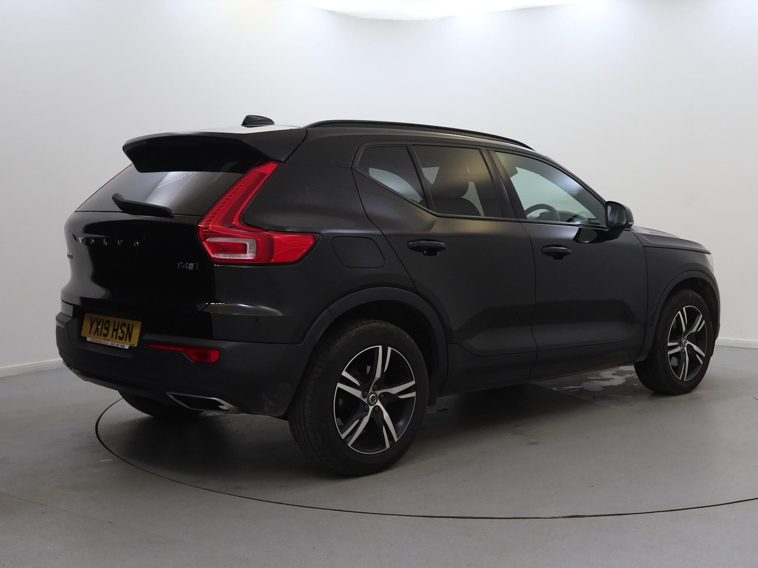 Used Volvo XC40 2019 for sale - 76662121: Photo 5